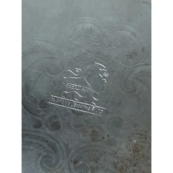 Vintage E.P.S. Silverplate Taunton Silversmiths Gadroon 10" Round Serving Tray​​ - Picture 5 of 6